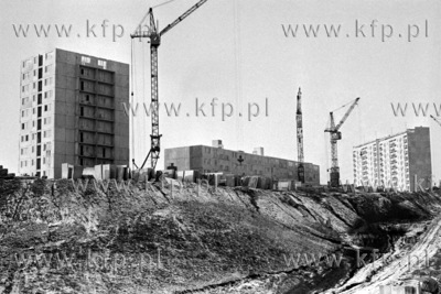 Budowa osiedla w Gdańsku Suchaninie. 14.12.1976 3grudzien76_z.kosycarz_p28...