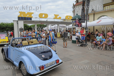 Sopot. Sopot Molo Festival. Oficjalne otwarcie. Pochod...
