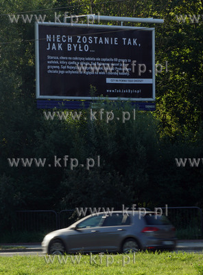 Gdańsk, ul. Nowolipie. Billboard"Niech zostanietak,...