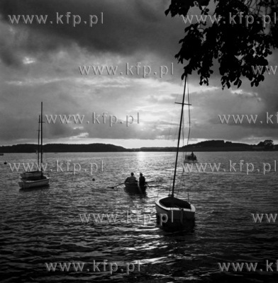 Jezioro na Pomorzu. 1966
z0002562
Fot. Zbigniew Kosycarz...