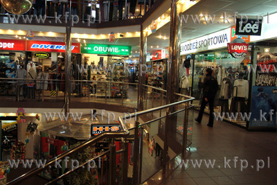 Centrum handlowe Wielki Mlyn w Gdansku.
9.04.2003
fot....