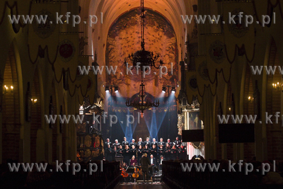 Katedra Oliwska. Inauguracja obchodów jubileuszu 40-lecia...