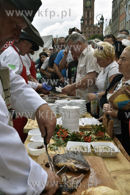 Uczta Neptuna impreza kulinarna na Długim Targu w...
