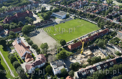 Gdansk Dolny Wrzeszcz z lotu ptaka. Stadion klubu sportowego...