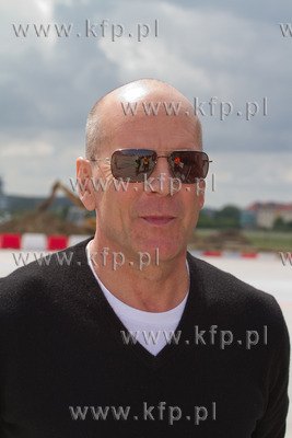 Gdansk. Rebiechowo. Bruce Willis przylecial do Polski...