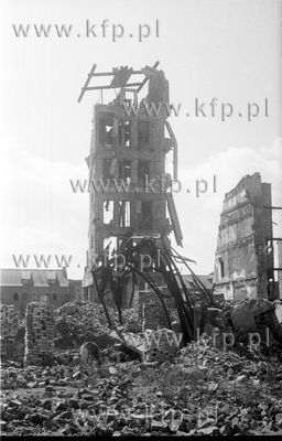 Zniszczony po wojnie dom w Gdansku. PROSIMY O INFORMACJE...