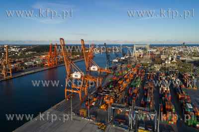 Port Gdynia, Gdynia Container Terminal 09.05.2017 fot....