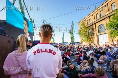 Gdańsk, 100cznia. Kibice podczas meczu Polska - Słowacja...