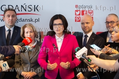 Konferencja prasowa, podczas której prezydent Gdańska...