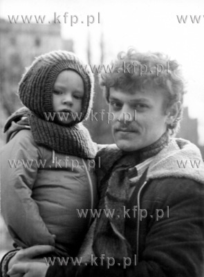 Donald Tusk z synek Michalem  1984 Fot. archiwum KFP