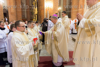 Msza Święta Krzyżma w Wielki Czwartek w Bazylice...