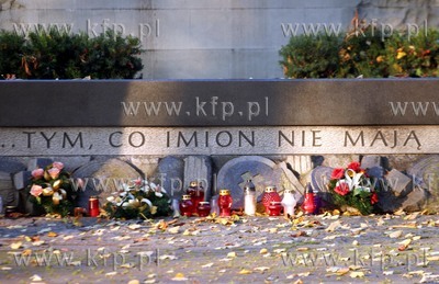Cmentarz nieistniejacych cmentarzy w Gdansku 30.10.2005...