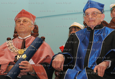 Nadanie tytulu doktora honoris causa Uniwersytetu Gdanskiego...