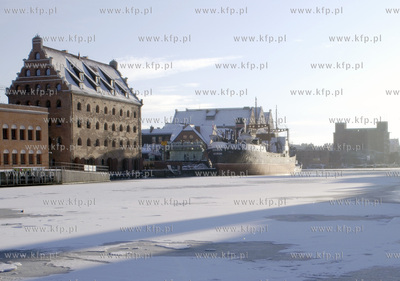 Glowne Miasto w Gdansku - nz widok na wyspe Olowinaka,...