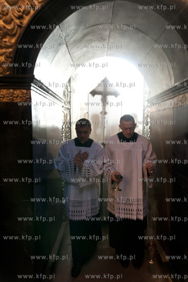 Wielki Czwartek, Msza Krzyzma w katedrze pelplinskiej...