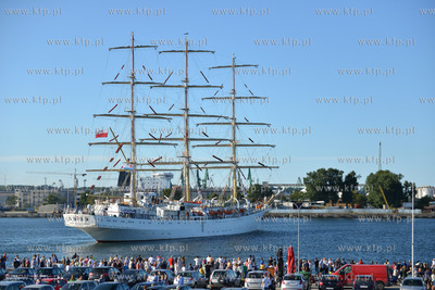 Ponad 90 kardiologów i kardiochirurgów z Polski wypłynęło...