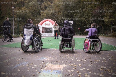 Niedzwiednik, ul. Goralska. Festyn "Wez rodzine swa...