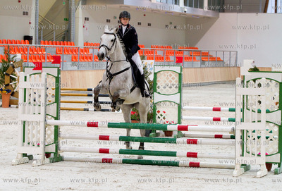 Pierwsze Zawody Ogolnopolskie w nowej hali Hipodromu...