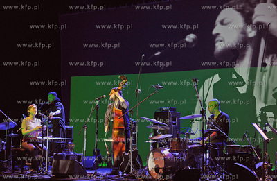 Gdanski Teatr Szekspirowski. Gdansk. Koncert Olo Walicki...