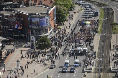 Gdansk I Trojmiejski Marsz Rownosci organizowany przez...