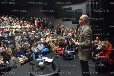 Gdynskie Centrum Filmowe. W sali kinowej Warszawa odbylo...