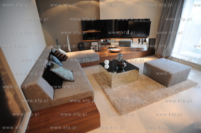 Gdynia, ponad 140 metrowy apartamentowiec SEA TOWERS...