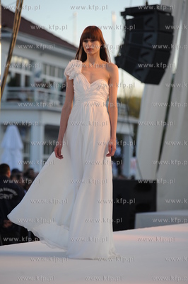 SOPOT FASHION DAY 2009, pokaz sukni slubnych Maciej...