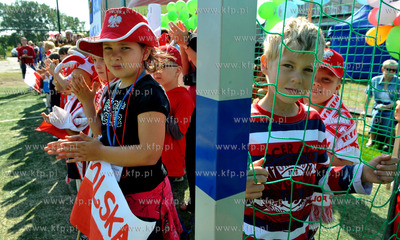 Gdansk. Przymorze. Otwarcie boiska wybudowanego w ramach...