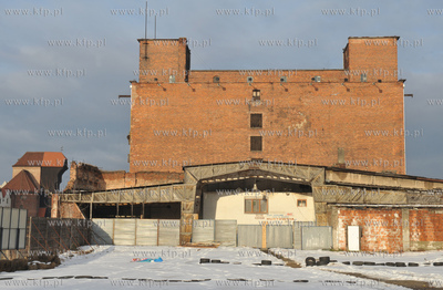 Gdansk. Wyspa Spichrzow. Nz. stary elewator zbozowy...