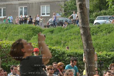 Streetwaves czyli artystyczna akcja miejska w Gdansku...