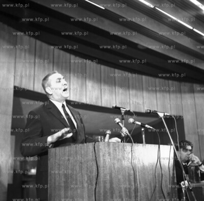 Edward Gierek w Gdansku na plenum komitetu PZPR 01.71...