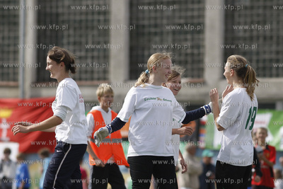 Boisko Zespolu Szkol Ogolnoksztalcacych nr 8 przy ul....
