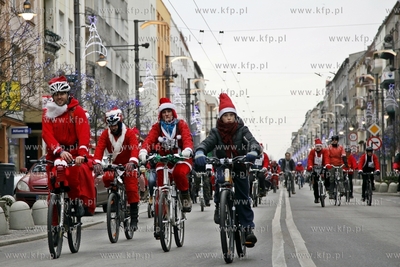 Mikolaje na Rowerach 2012 .
30.12.2012
fot. Krzysztof...