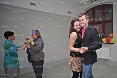 Gdansk Letnica. Dom Otwarty. Karnawalowy Bal Maskowy...