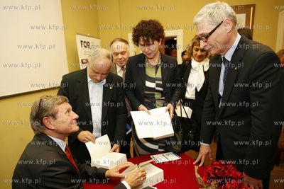 Wyklad Odkrywajac Wolnosc prof. Leszka Balcerowicza,...