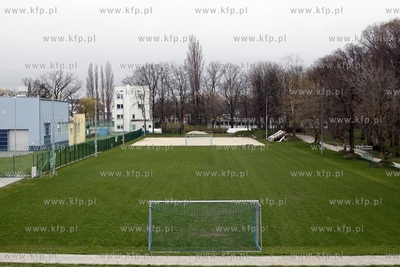 Wizyta Pawla Adamowicza na placu budowy kompleksu sportowego...