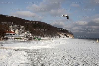 Widok na klif z molo w Gdyni Orlowie.
27.01.2014
fot....