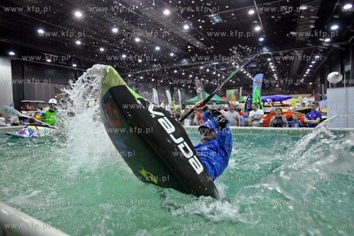 Gdańsk. Amber Expo - targi Free Time Festiwal. Kajak...