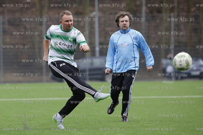 Gdansk. Boisko przy ul. Traugutta.  Noworoczny mecz...