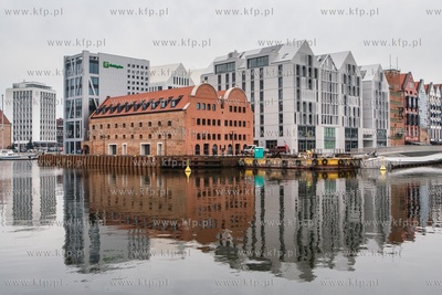 Gdańsk, Wyspa Spichrzów. 2.03.2020 / fot. Anna Rezulak...