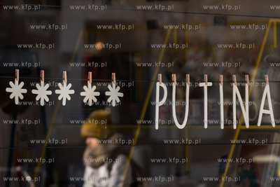 Gdynia, ul. Świętojańska , Sklep artystki Marty...