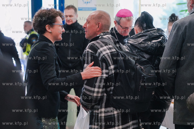 Sopot. Hala 100-lecia. Śniadanie wielkanocne dla potrzebujących...