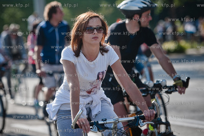 Gdynia. Rowerowa Masa Krytyczna. Zorganizowana przez...