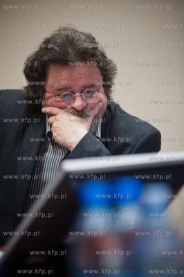 Urzad Miasta Gdanska. Konferencja prasowa podsumowujaca...