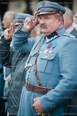 Gdynia. Uroczystosci obchodow Swieta Wojska Polskiegoj...
