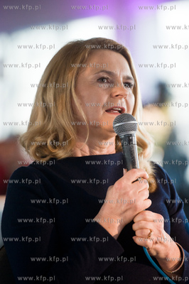 Zatoka Kobiet czyli Dzien Kobiet w Zatoce Sztuki w...