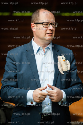 Gdansk. Oliwa. Lesniczowka Wroblowka. Wypuszczenie...