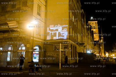 Gdansk. Kamienica na rogu ul. Piwnej i ul. Kolodziejskiej....