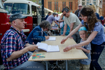 Gdansk. Targ Weglowy. Premiera ksiazki pt. Gdansk w...