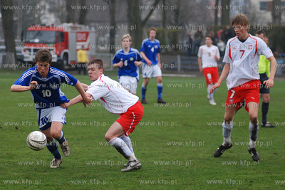 Reprezentacja Polski do lat 17 (rocznik 1991) przegrala...